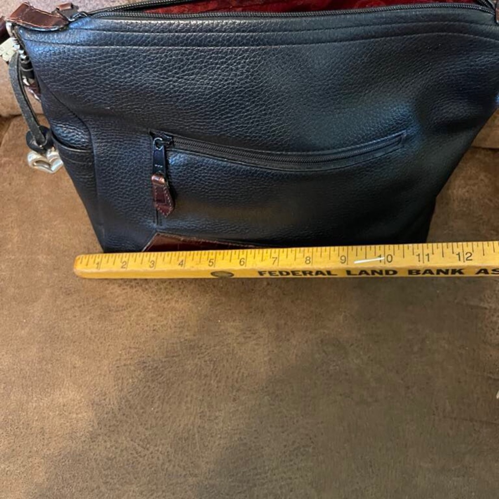 Brighton Black and Brown Shoulder Bag with Sleek Design - Picture 14 of 15